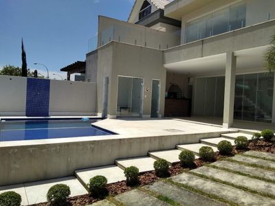 Casa, 5 quartos, 360 m² - Foto 1