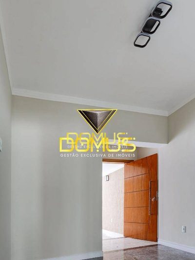Casa, 3 quartos, 170 m² - Foto 2