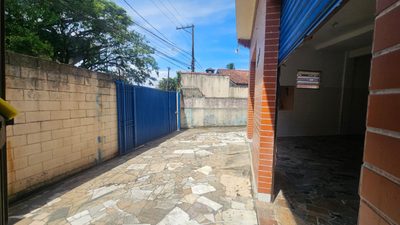 Prédio Inteiro - Foto 1