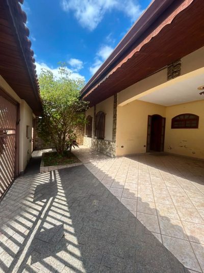 Casa, 3 quartos, 183 m² - Foto 1