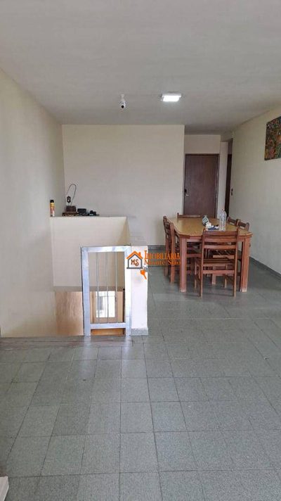 Sobrado, 3 quartos, 375 m² - Foto 3