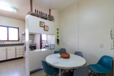 Apartamento, 4 quartos, 196 m² - Foto 3