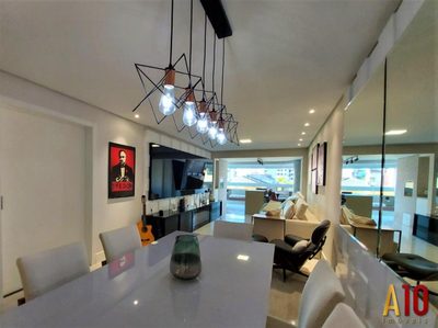 Apartamento, 3 quartos, 209 m² - Foto 2