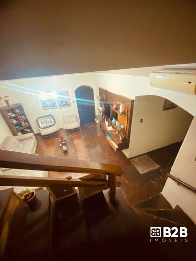 Casa, 3 quartos, 239 m² - Foto 2