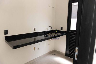 Sobrado, 4 quartos, 240 m² - Foto 4