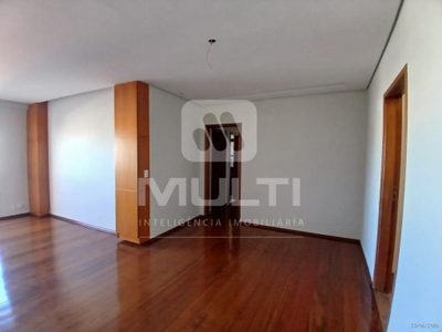 Apartamento, 3 quartos, 120 m² - Foto 1