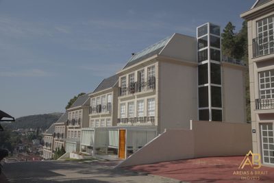 Casa, 3 quartos, 360 m² - Foto 1