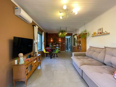 Casa, 3 quartos, 165 m² - Foto 1