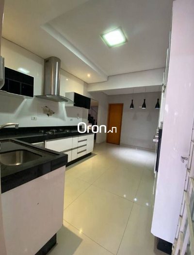 Casa, 4 quartos, 180 m² - Foto 4