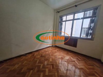 Apartamento, 3 quartos, 100 m² - Foto 1