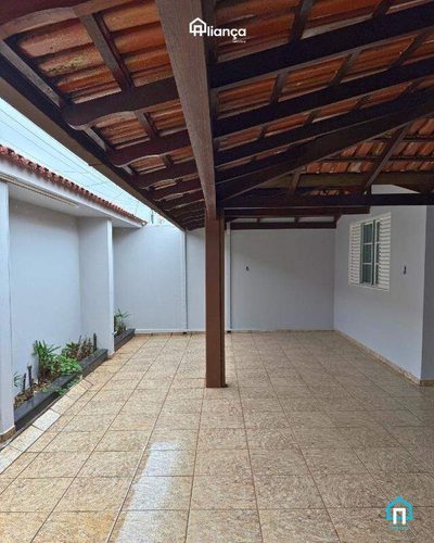 Casa, 3 quartos, 180 m² - Foto 1
