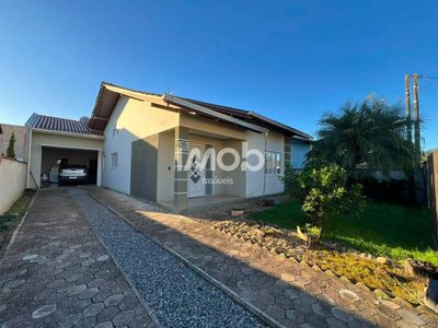 Casa, 3 quartos, 194 m² - Foto 1