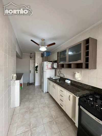 Casa, 3 quartos, 80 m² - Foto 2