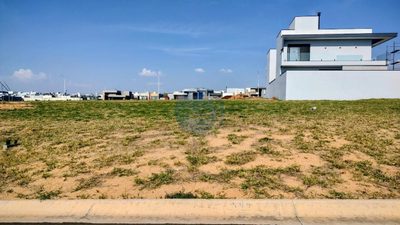 Terreno, 300 m² - Foto 1