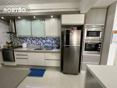 Casa, 3 quartos, 78 m² - Foto 1