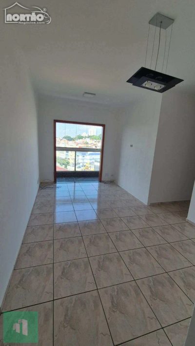 Casa, 4 quartos, 70 m² - Foto 2