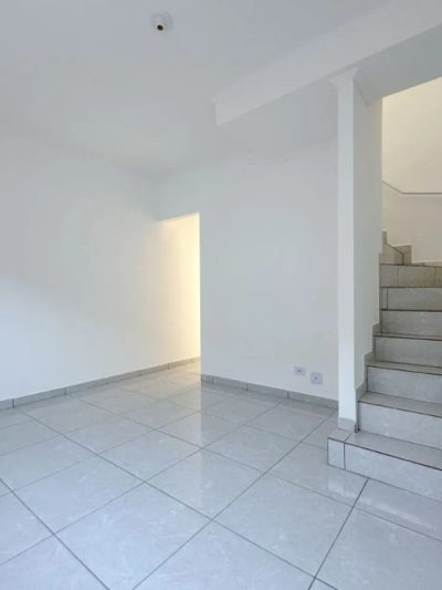 Casa, 2 quartos, 68 m² - Foto 1