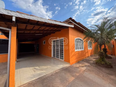 Casa, 3 quartos, 148 m² - Foto 1