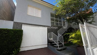 Casa, 3 quartos, 200 m² - Foto 2