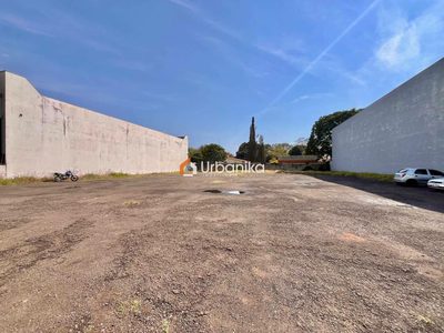 Loteamento e Condomínio, 2000 m² - Foto 2