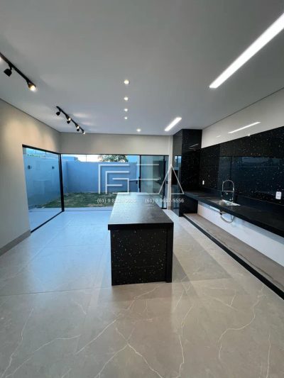 Casa, 3 quartos, 181 m² - Foto 2