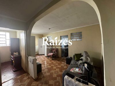 Casa, 3 quartos, 180 m² - Foto 1