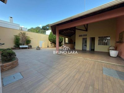 Casa, 3 quartos, 300 m² - Foto 1