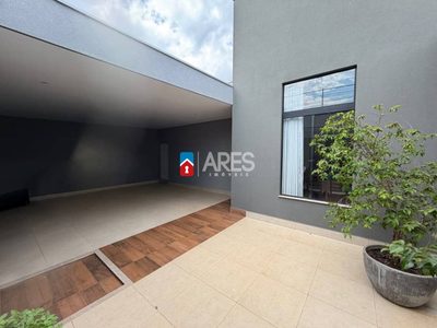 Casa, 3 quartos, 184 m² - Foto 2