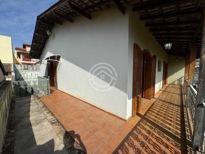 Casa, 4 quartos, 270 m² - Foto 3