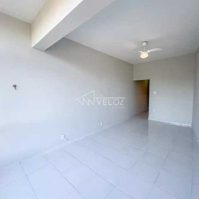 Kitnet-Studio, 34 m² - Foto 1