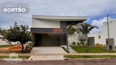 Casa, 3 quartos, 224 m² - Foto 2