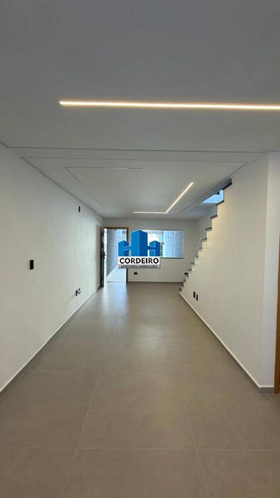 Sobrado, 3 quartos, 103 m² - Foto 1