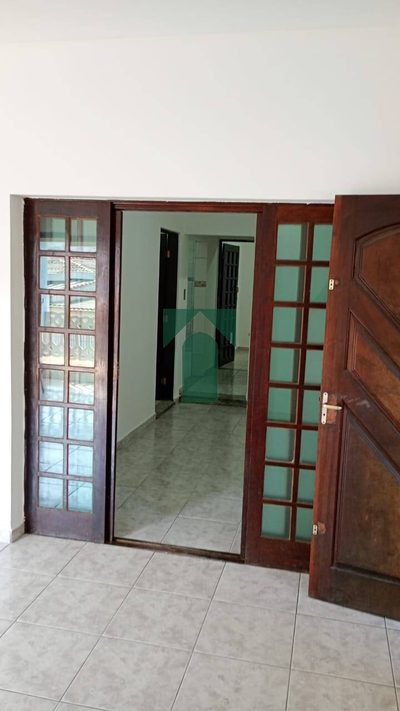 Casa, 4 quartos, 253 m² - Foto 3