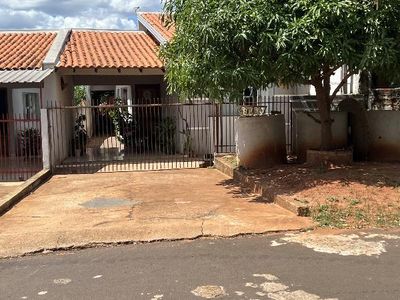 Casa, 2 quartos, 179 m² - Foto 1