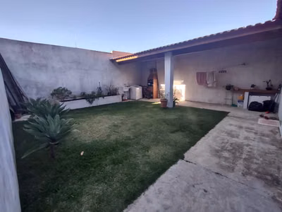 Casa, 3 quartos - Foto 1