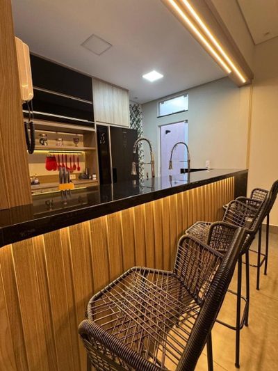 Casa, 3 quartos, 143 m² - Foto 2