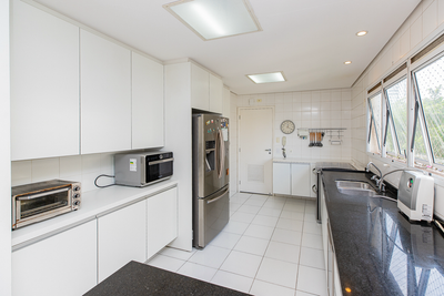 Apartamento, 4 quartos, 246 m² - Foto 4