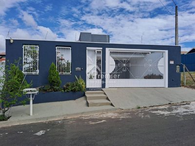 Casa, 3 quartos, 177 m² - Foto 1