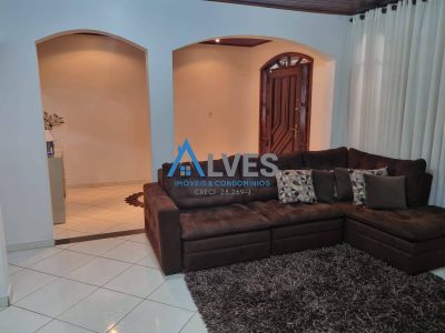 Casa, 3 quartos, 206 m² - Foto 2