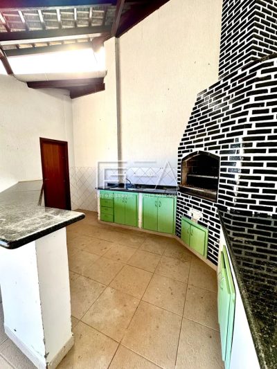 Casa, 3 quartos, 588 m² - Foto 1