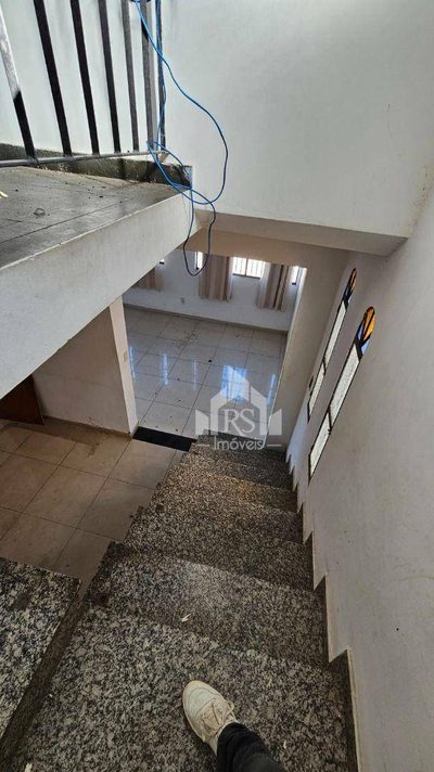 Casa, 4 quartos, 250 m² - Foto 2