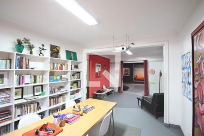 Casa, 4 quartos, 220 m² - Foto 2