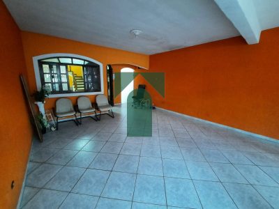 Sobrado, 3 quartos, 200 m² - Foto 1