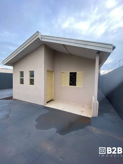 Casa, 2 quartos, 65 m² - Foto 1