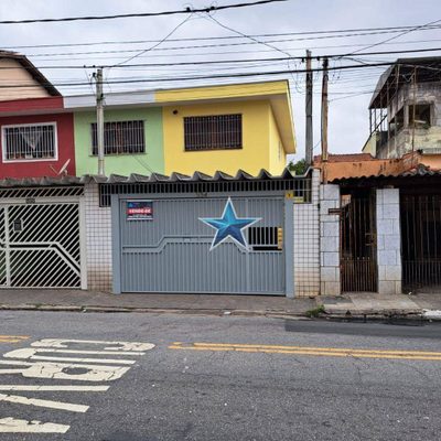 Sobrado, 2 quartos, 180 m² - Foto 1