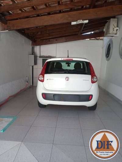 Casa, 3 quartos, 195 m² - Foto 2