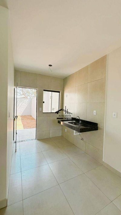 Casa, 2 quartos, 46 m² - Foto 1