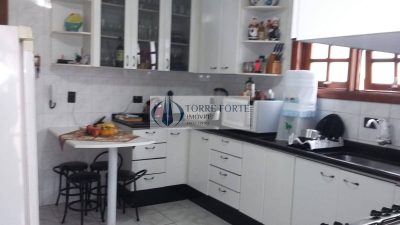 Casa, 3 quartos, 220 m² - Foto 2