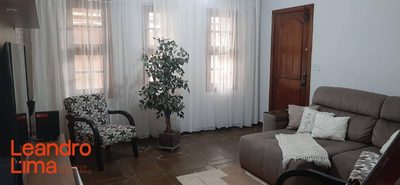 Casa, 3 quartos, 193 m² - Foto 4