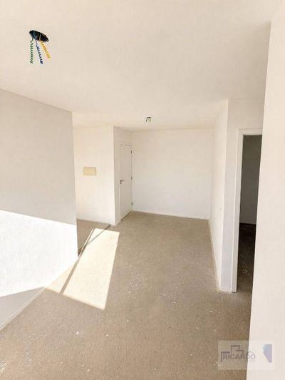 Apartamento, 2 quartos, 42 m² - Foto 2